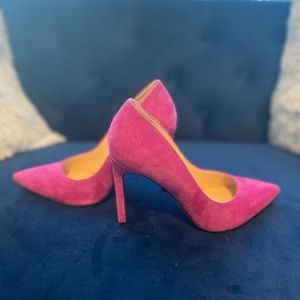 Gorgeous almost new Nine West Tatiana stiletto.